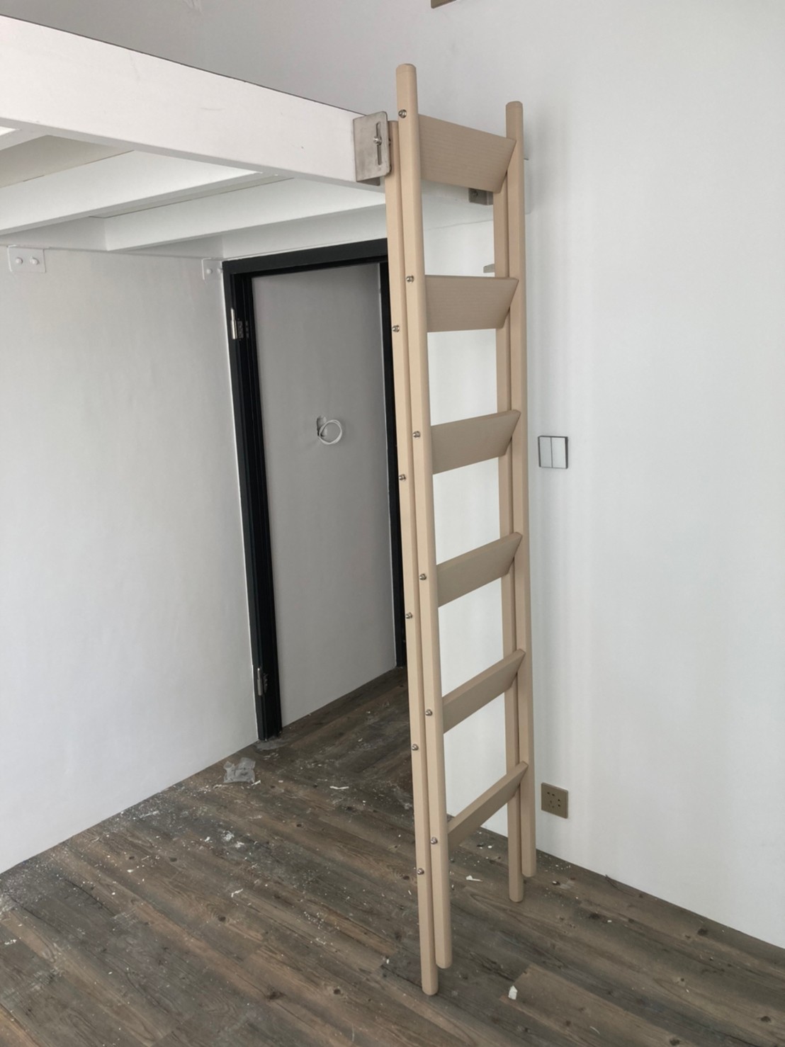 sai lầm khi chọn thang nhôm