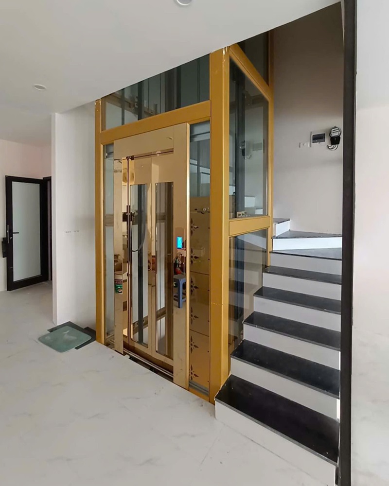 thông gió cho thang máy lồng kính